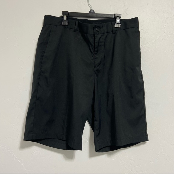 Nike Dri-Fit Size 32 M Flex Core Men's Black Golf Shorts 5 Pocket - Picture 1 of 9